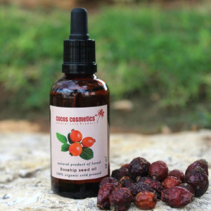 Organic Rosehip Oil / by Cocos Cosmetics Rosehip Seed Oil/ Organic Facial Oil/ Rosehip Serum/ Oily Skin Moisturizer/ Organic Anti aging