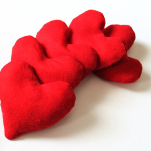 Crimson Red Heart Shaped Bean Bags (Set of 5) Flannel Birthday Party Favors Valentine's Day (Includes US Shipping)
