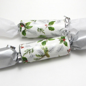 White Holly Christmas Crackers
