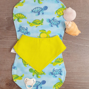 Sea Turtle Print Shoulder Pad & Baby Bandana