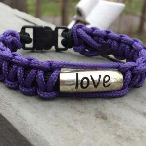 Purple bracelet, love bracelet, paracord bracelet, cuff bracelet, survival bracelet, macrame bracelet, BTS inspired, BTSArmy, K-Pop inspired
