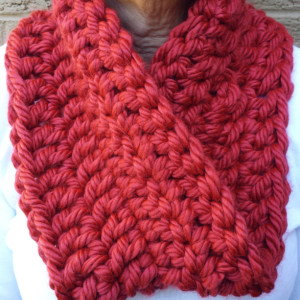 Chunky Cranberry Red Infinity Scarf, Crimson Infinity Scarf