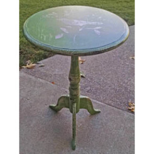 Green Distressed Side Table w/Perching Bird Detail