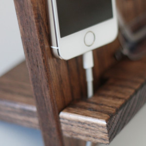 Oak Wood Valet iPhone Galaxy Charging Stand Nightstand Dock Graduation 