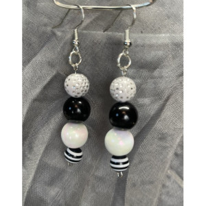 Black & white earrings 