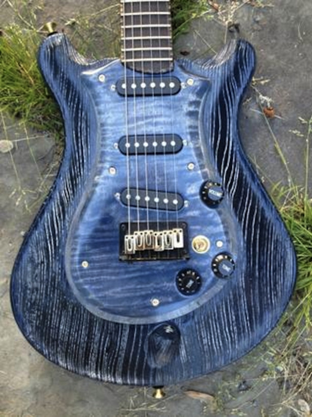 SOLD   Anu Guitar Super light  (order one like this)