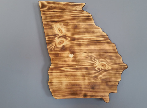Rustic Georgia State Sign/Plaque, add an engraved heart to your location
