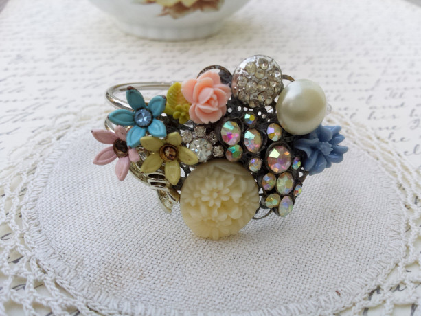 Vintage Inspired Jewelry, Flower Bracelet, Repurposed Vintage Jewelry, Cuff Bracelet Silver, Statement Bracelet, Wedding Jewelry for Brides