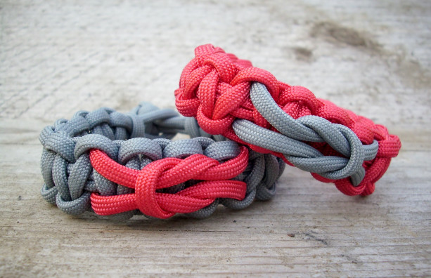 Couples Paracord Bracelet with Love Knot or Square Knot