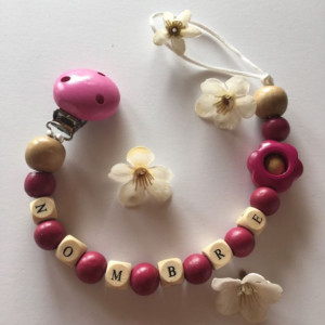 Personalized pacifier clip 