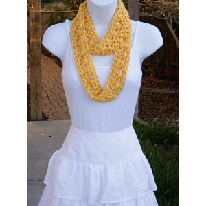 SUMMER SCARF Infinity Loop Cowl, Solid Light Yellow, Soft Crochet Knit Lightweight Small Skinny Necklace, Neck Tie..Ready to Ship in 2 Days