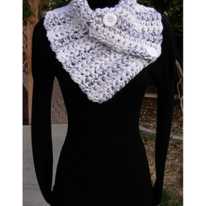 Large NECK WARMER SCARF Buttoned Cowl White Black Gray Grey Striped, Soft Wool Blend, White Buttons, Thick Winter Crochet Knit Ready to Ship in 3 Days