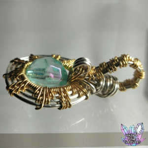 Hand Woven Wire Weave Lucite Aura Bead Pendant / Wire Weave Jewelry / Festival Pendant / Boho Style Jewelry / Copper Wire Jewelry