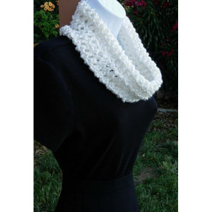 Women's SUMMER COWL SCARF Solid Pure White, Small Short Infinity Loop, Crochet Knit, Soft Handmade Lightweight Neck Warmer..Ready to Ship in 3 Days
