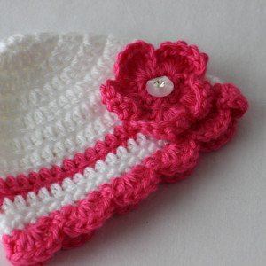 Newborn Baby Girl Beanie Hat Cap Pink and White