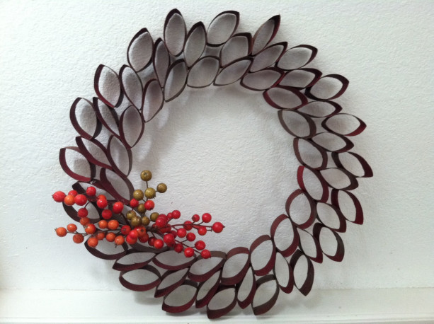Curled Paper Roll Wreath
