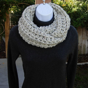 INFINITY SCARF Cowl Loop, Off White Wheat with Black, Color Options, Thick Soft Wool Blend, Crochet Knit Winter Circle, Neck Warmer..Ready to Ship in 3 Days
