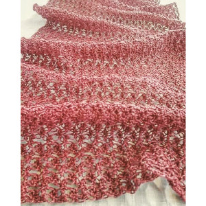Lover's Knot Wrap in Country Rose 