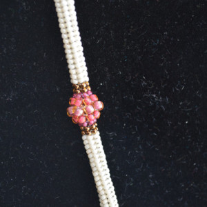 N10- Seed bead necklace in Herringbone stitch with pendant