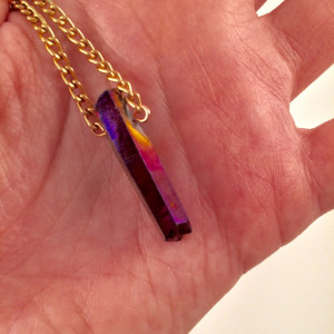 Iris Crystal Necklace 