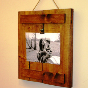 Reclaimed Wood Frame, Photo Clipboard, 4X6 or 5X7 photo frame, rustic stained wood pallet photo frame
