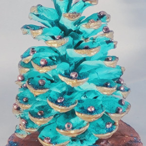 #109-Pine Cone Christmas Tree