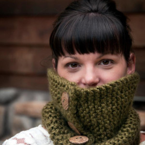 Deep Forest Hand Knit Cowl
