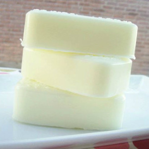 2 Lemongrass natural shea butter soap