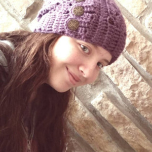 Slouchy Hat with buttons