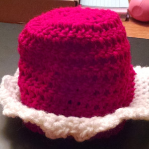 Crocheted Baby Hat Holiday Scallop Hat