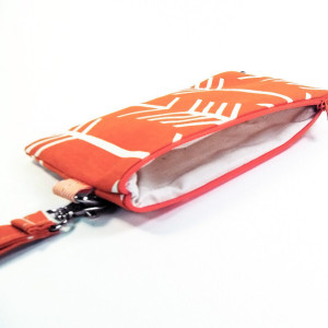 Medium Wristlet Zipper Pouch Clutch - Orange Arrow