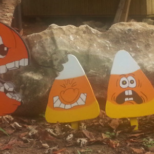 Halloween Pumpkin and Candy Corm Yard Sign