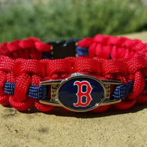 Boston Redsocks Paracord Bracelet MLB Officially Licensed Charm