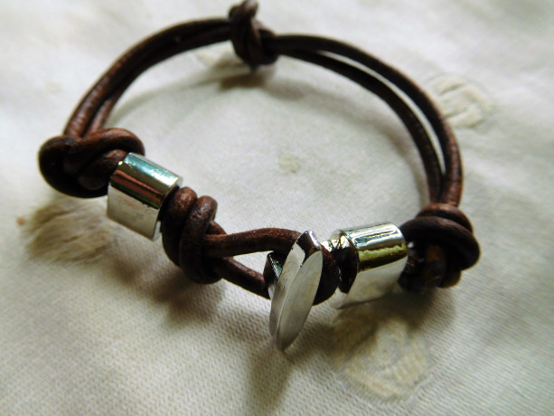 Brown leather 3mm cord bracelet design  #B00212