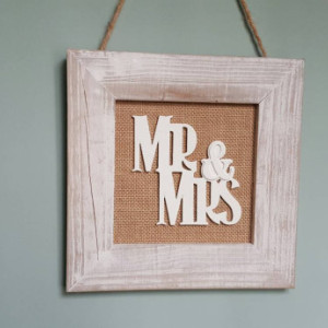Mr and mrs wedding sign. Wall decor.
