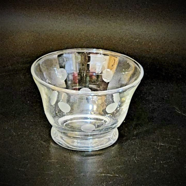Sale 4oz Custom Soy Candle in Reusalbe Spotted Glass Bowl-Present-Gift-Christmas-Birthday-Housewarming-Reusable-Home Decor-Variety