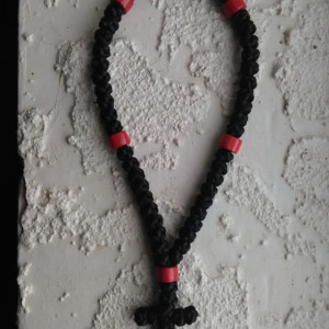 komboskini/orthodox prayer rope-50 knot- black and red