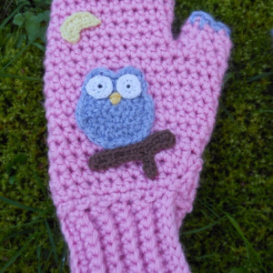 Pink Fingerless Gloves with Owls