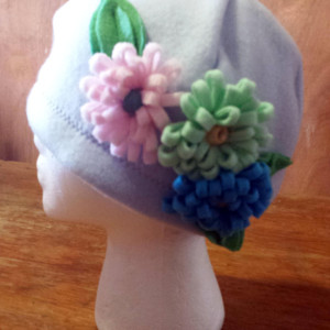 Fleece Hat/ Beenie w Loopy Flowers