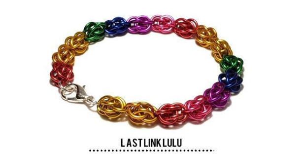Rainbow Bracelet chainmaille sweet pea