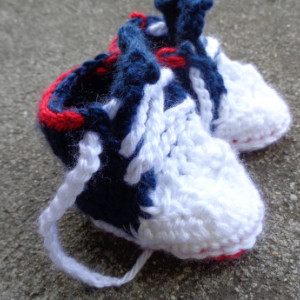 baby boy booties, boy booties, blue booties, gift under 50, blue sneakers, christmas gift, white sneakers, baby boy shoes, cute bootie