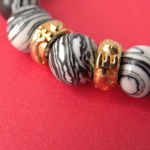 Black and white Bracelet; Stripes beads natural stone