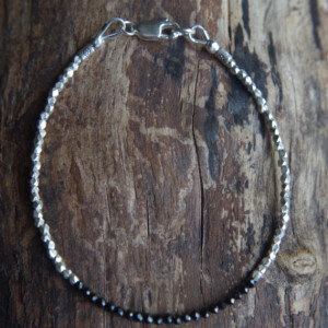 Hill Tribe Silver and black spinel bracelet - Tiny bracelet - Delicate bracelet - Minimalist bracelet - Ready to ship - 7 inches
