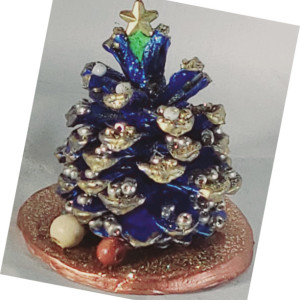 #115-Pine Cone Christmas Tree