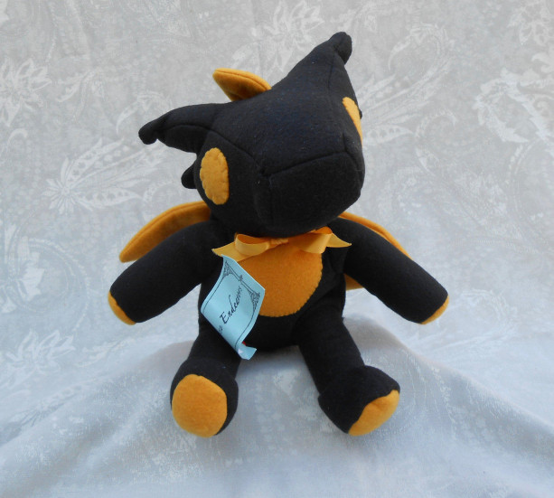Black and Gold Small Dragon