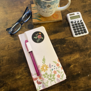 Skinny Flip Cover Magnetic Note Pad