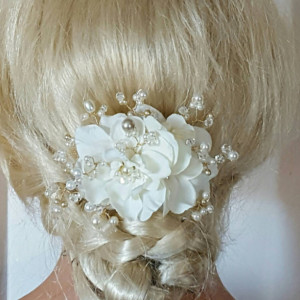 Bridal Hair Comb, Wedding Comb, Ivory Comb, Floral Wedding Comb, ivory Bridal Comb,  Ivory Hair Comb,Freshwater Pearls, crystal comb