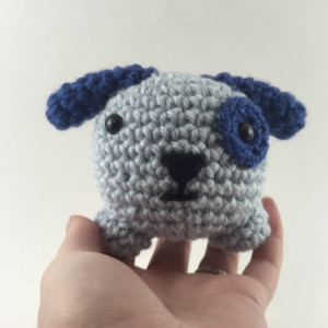 Mini amigurumi dog, amigurumi dog, crochet dog, tiny dog, kawaii, small dog, dog plush, dog plushie, under 15, blue dog, mini animal
