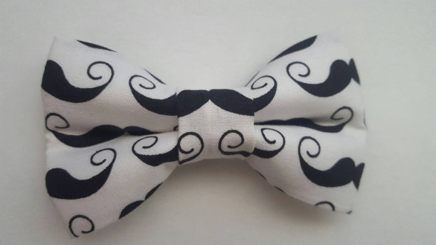 Mustache pet bow tie