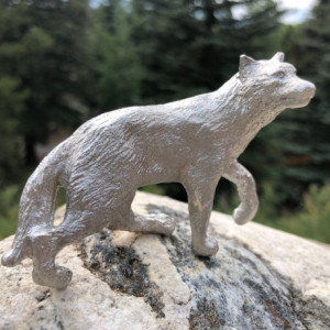 Timber Wolf pewter figurine, hand cast
